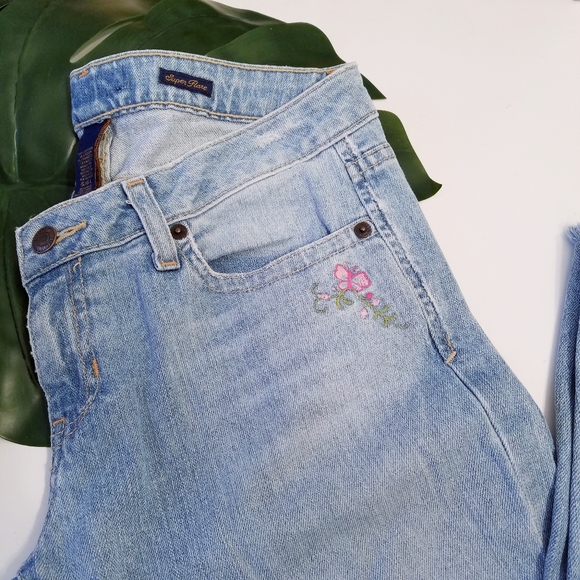 Y2K Aeropostale Super Flare Butterfly Frayed Jeans - Picture 3 of 11